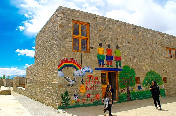 Rancho School